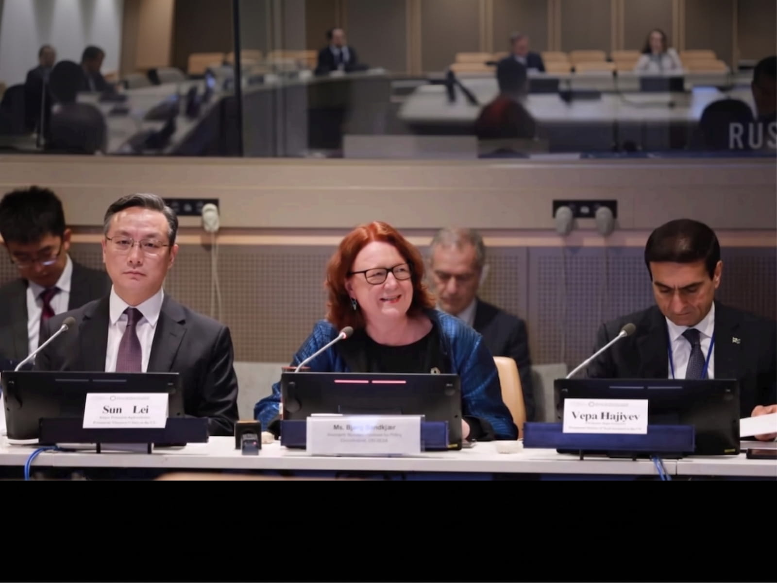 Mr. Sham Man-fai, Chief Operating Officer – Green Fuels and Chemicals and Group Chief Technology Officer of The Hong Kong and China Gas Company Limited (Towngas)